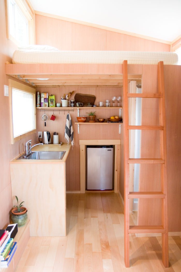 Tiny-House-Hither-and-Thither-03
